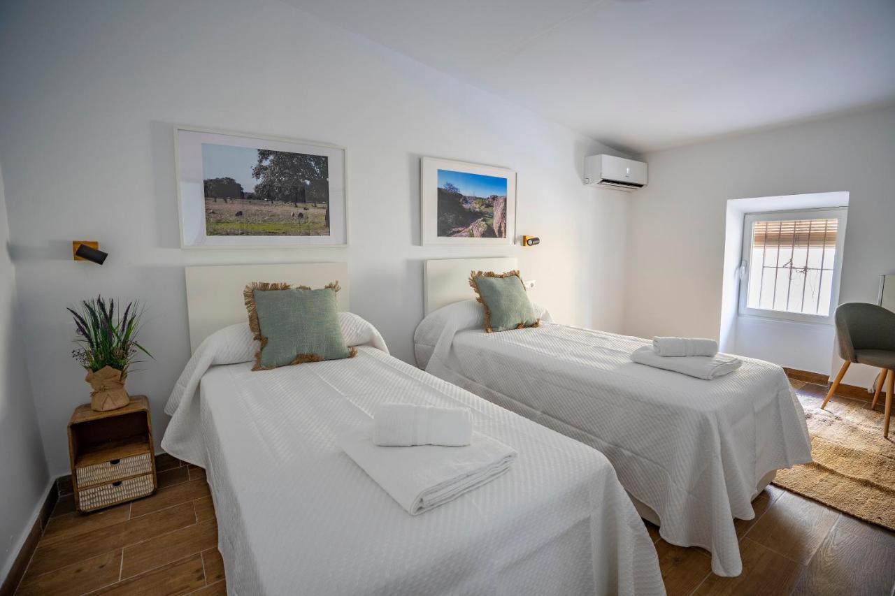 Apartamento Berrocala Caces Εξωτερικό φωτογραφία
